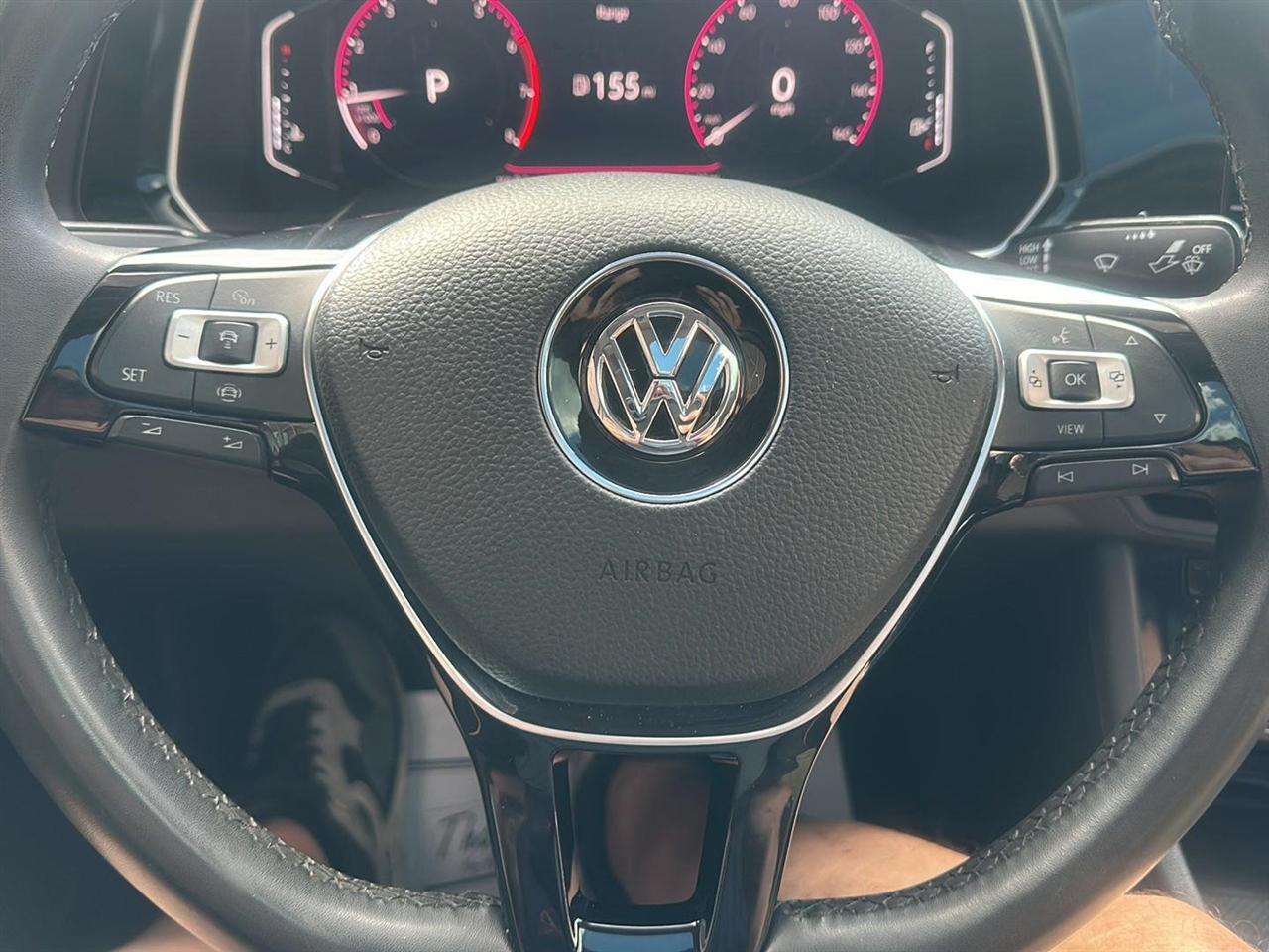 Volkswagen Jetta 1.4T SEL 8A 2020