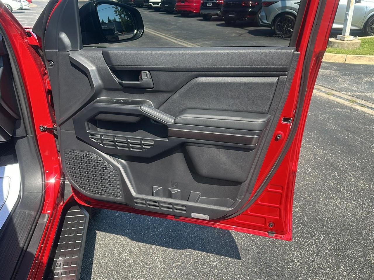 Toyota 4Runner TRD Sport 4WD 2025