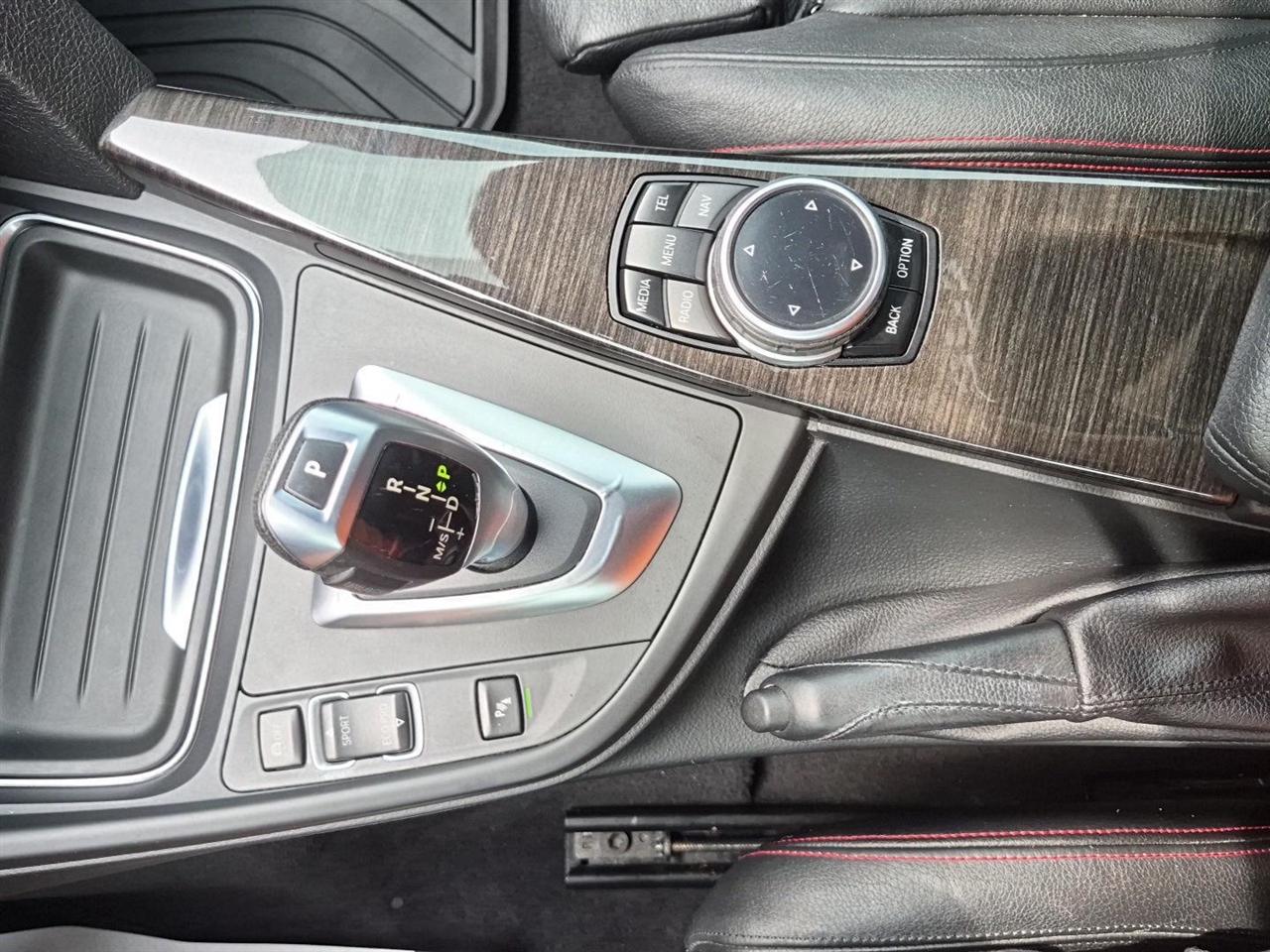 BMW 3-Series 335i xDrive Sedan 2014