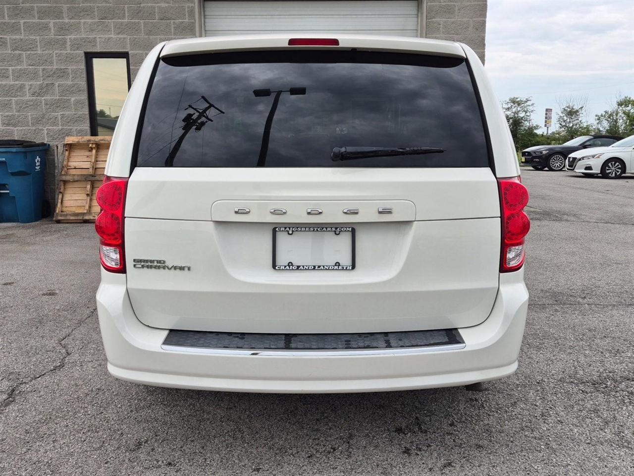 Dodge Grand Caravan SE 2013