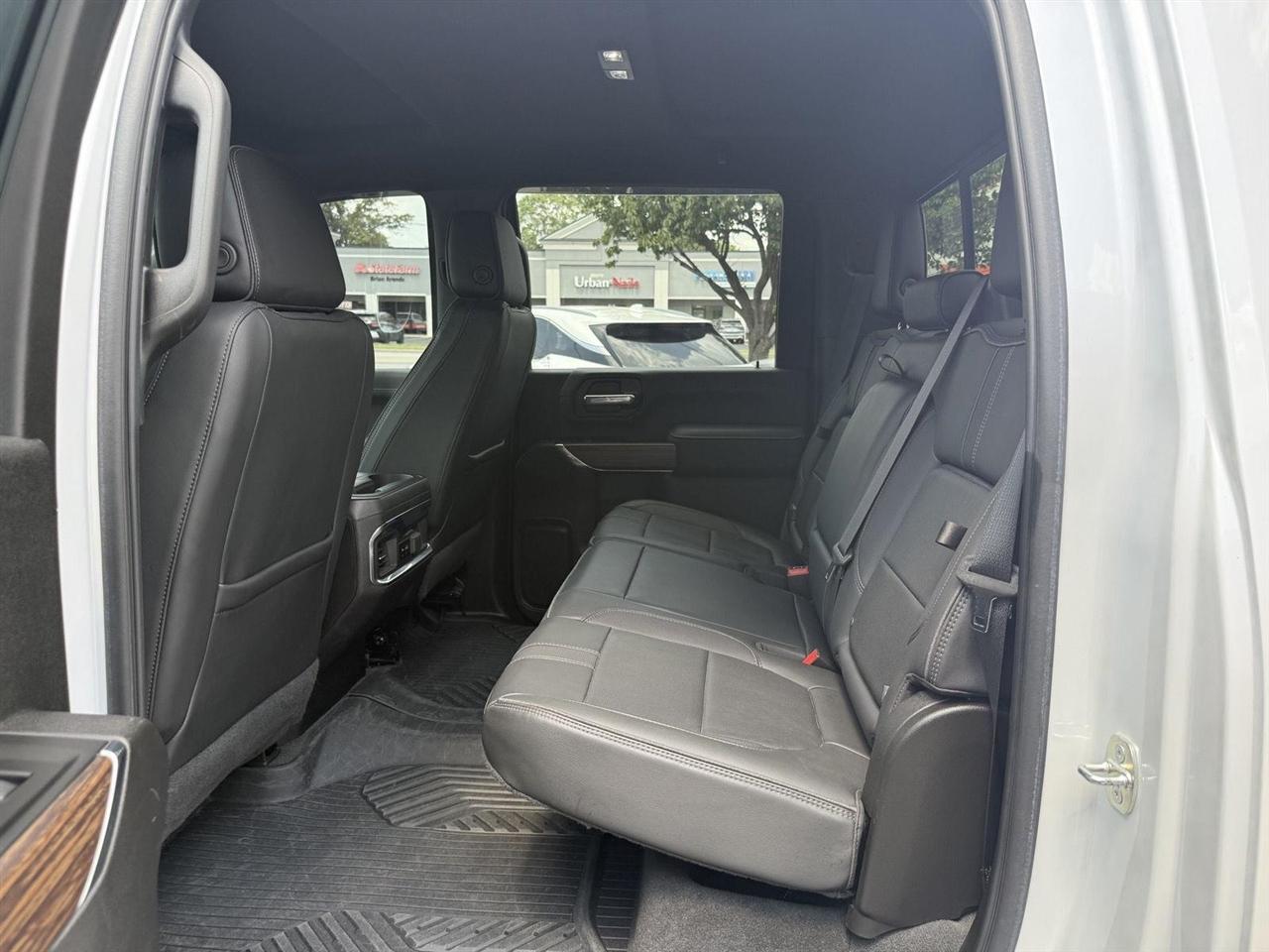 Chevrolet Silverado 2500HD High Country Crew Cab Long Box 4WD 2022