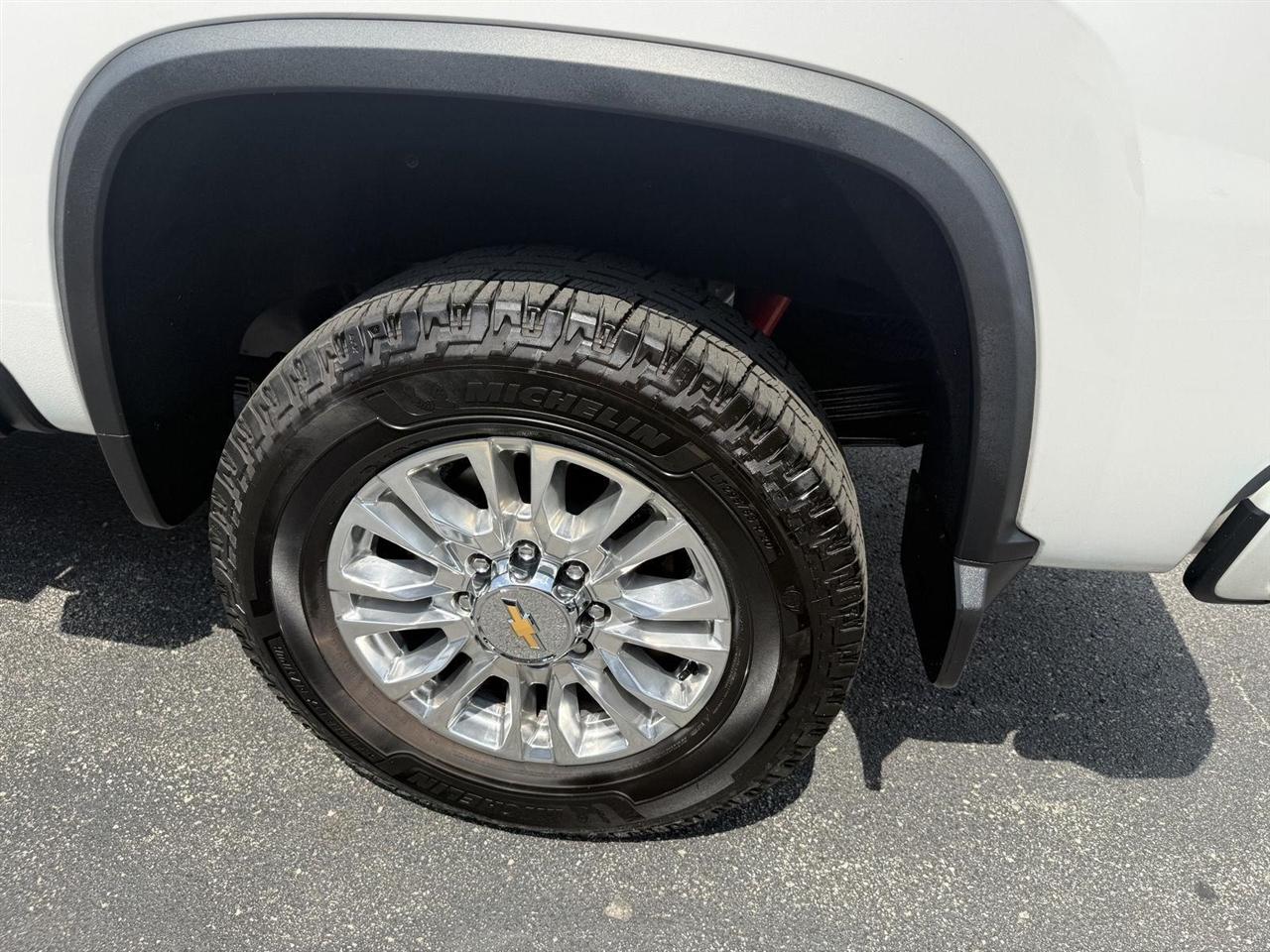 Chevrolet Silverado 2500HD High Country Crew Cab Long Box 4WD 2022