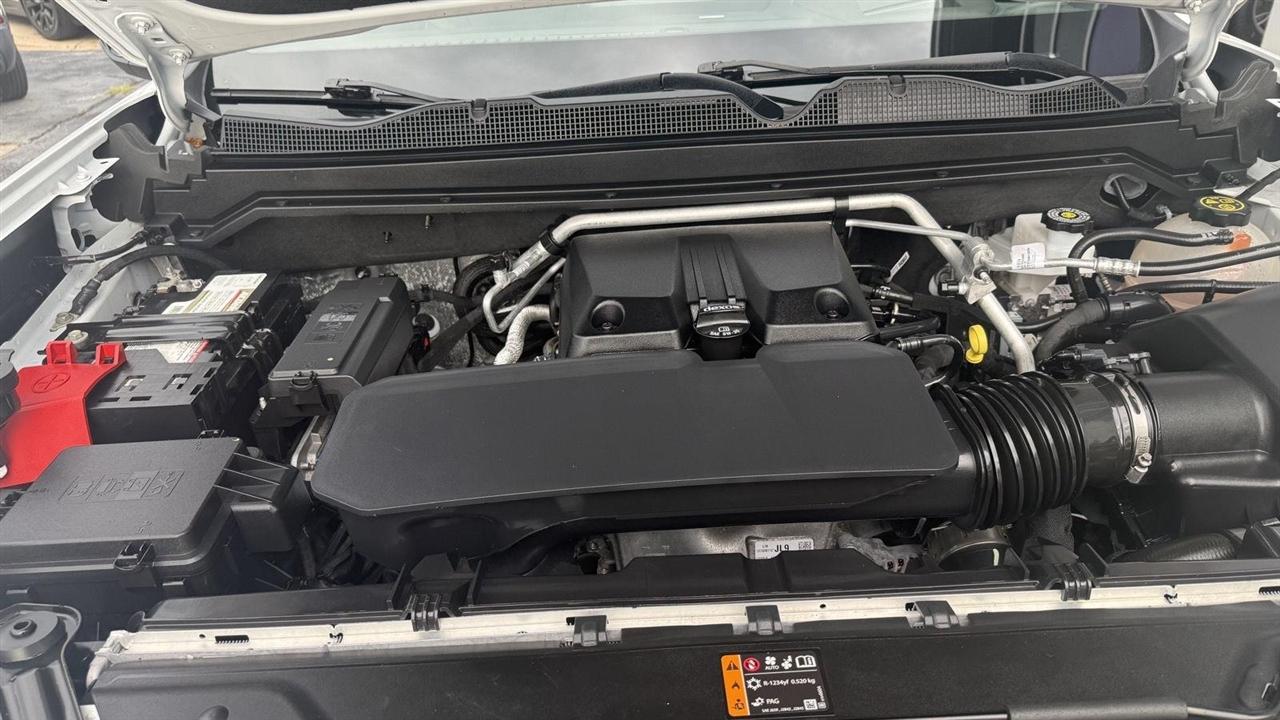 GMC Canyon Denali Crew Cab 4WD 2023