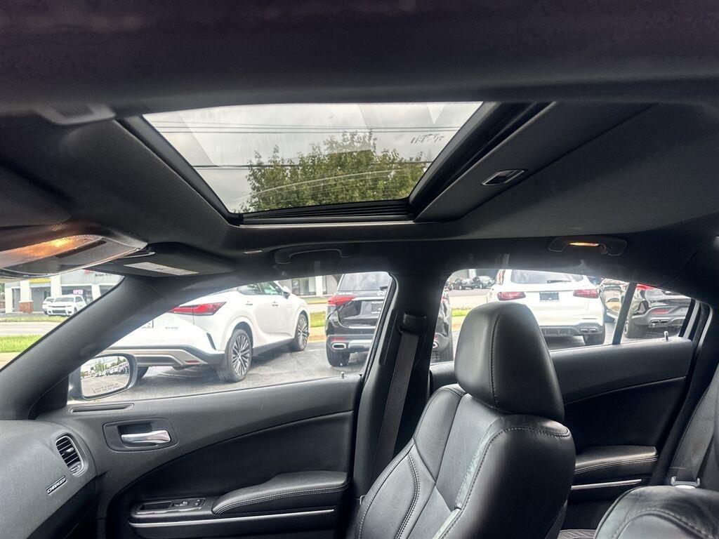 Dodge Charger SXT 2021