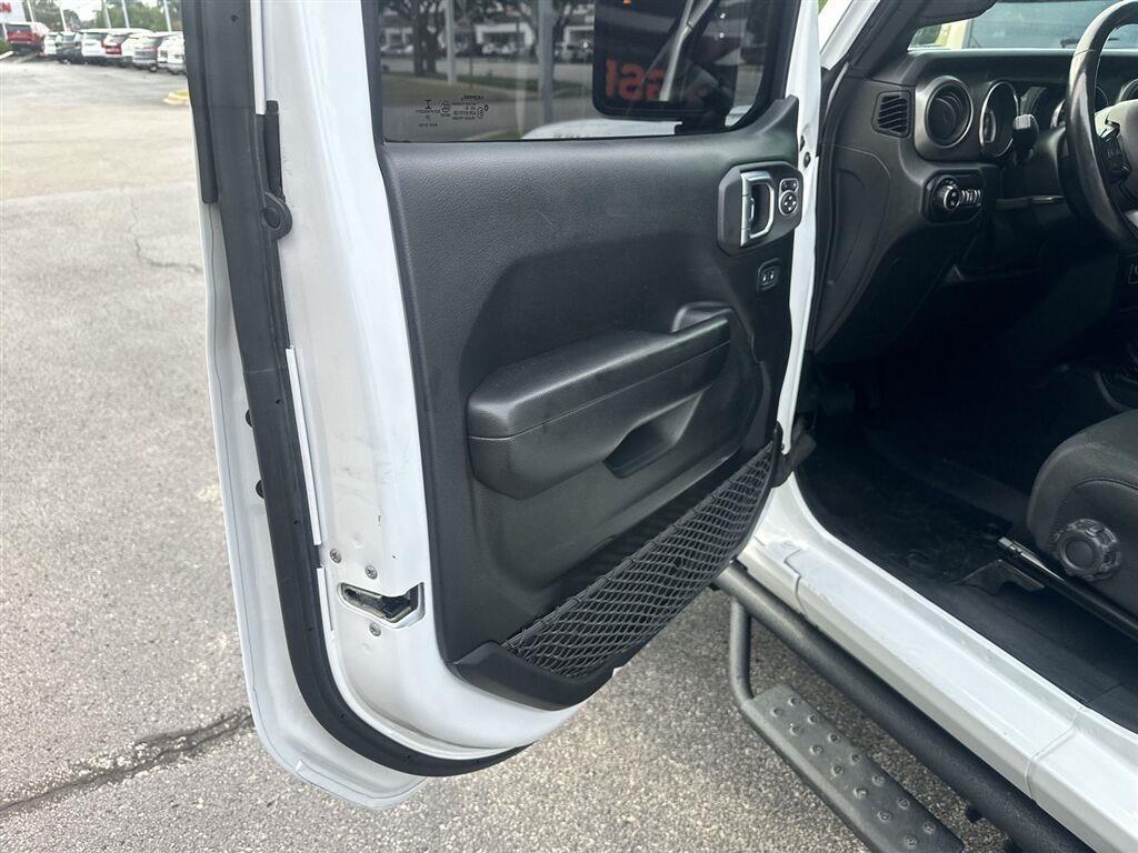 Jeep Gladiator Sport 2021