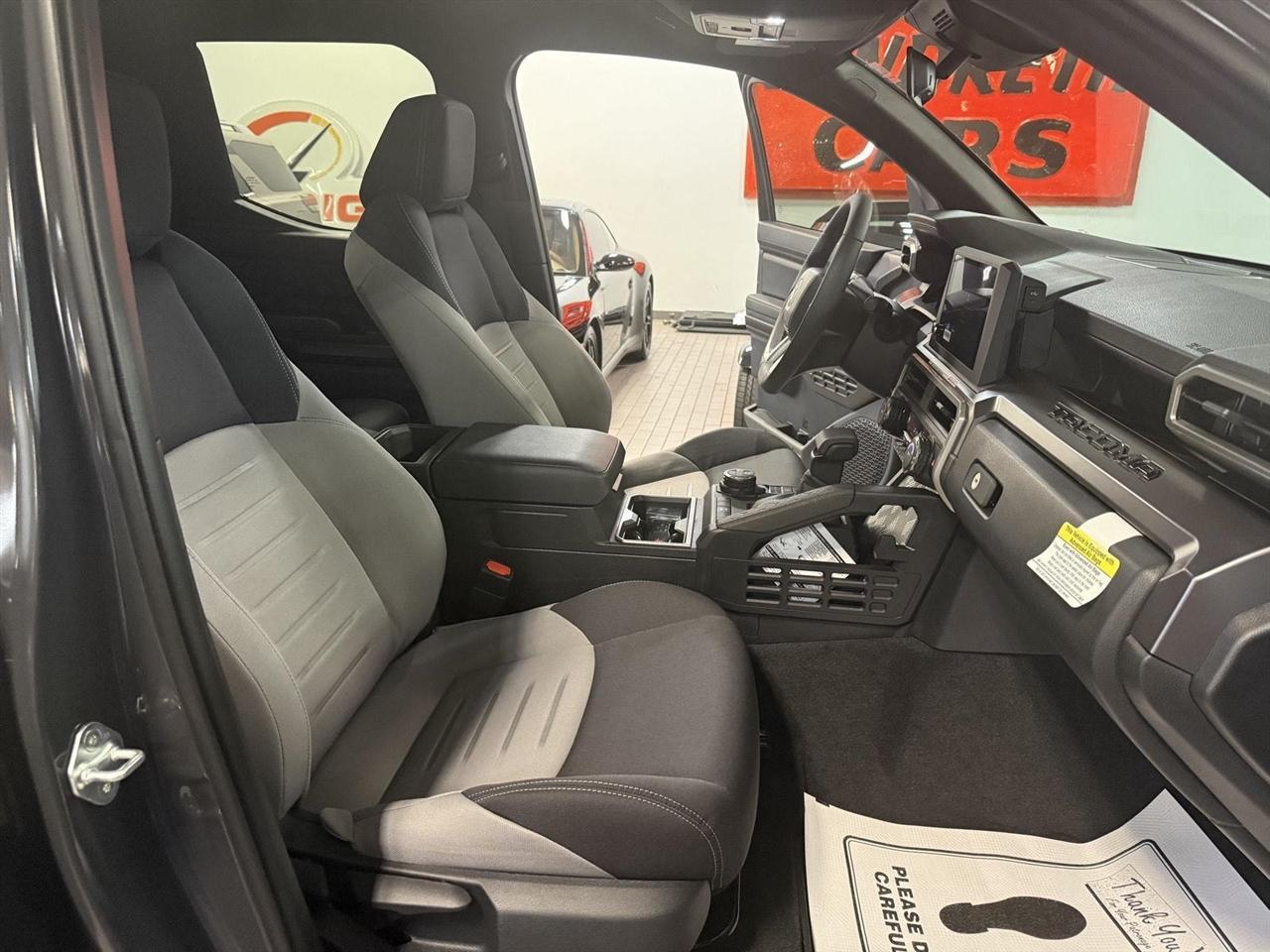 Toyota Tacoma TRD Sport Double Cab 4WD 2026