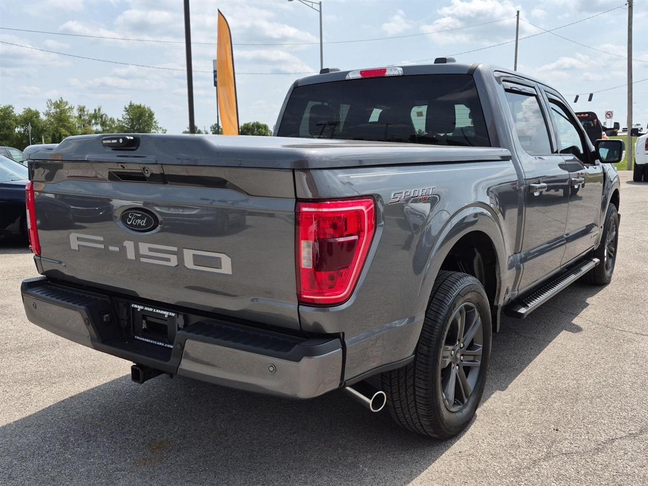 Ford F-150 XLT SuperCrew 5.5-ft. Bed 4WD 2023