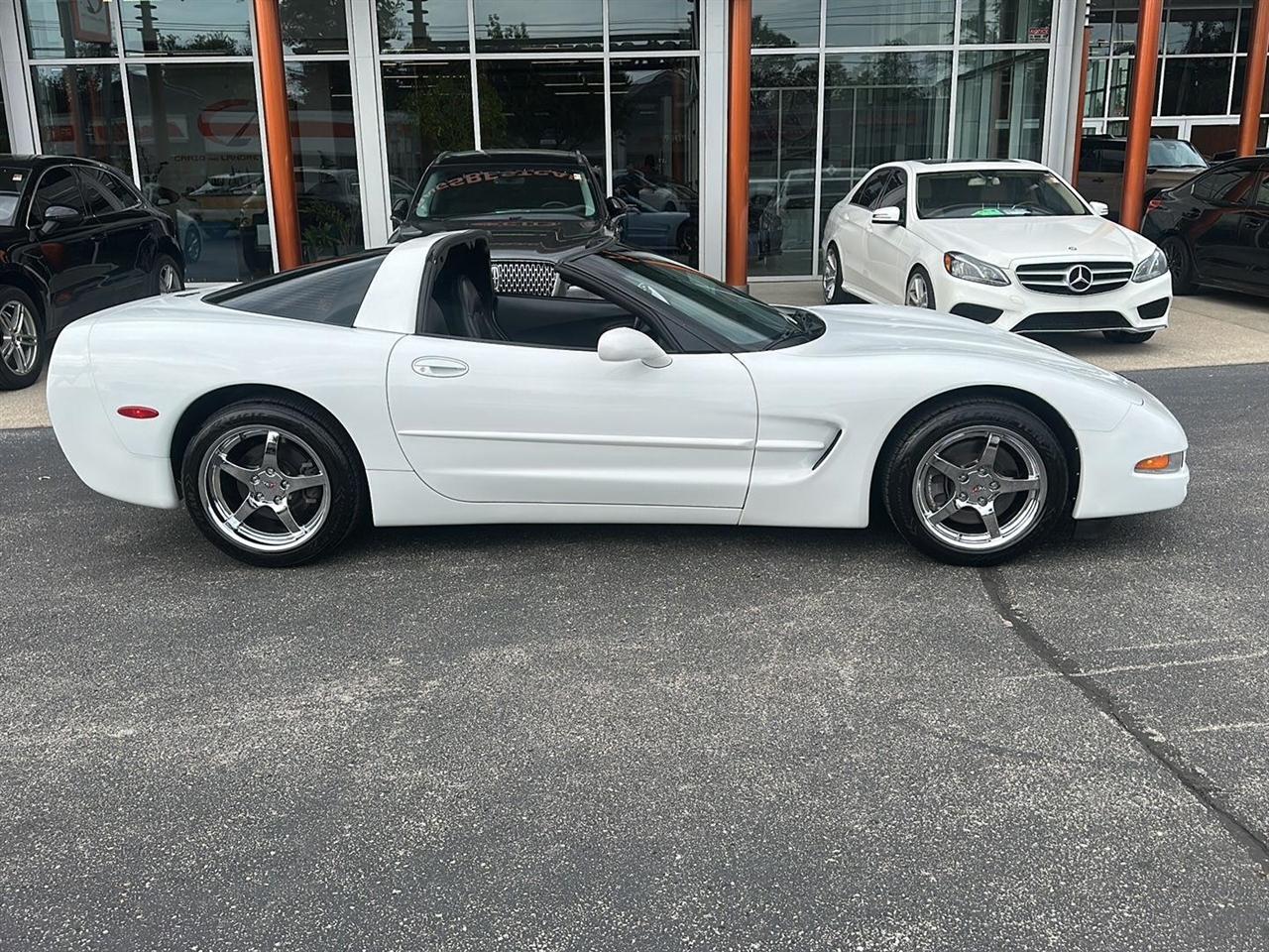 Chevrolet Corvette Coupe 1998