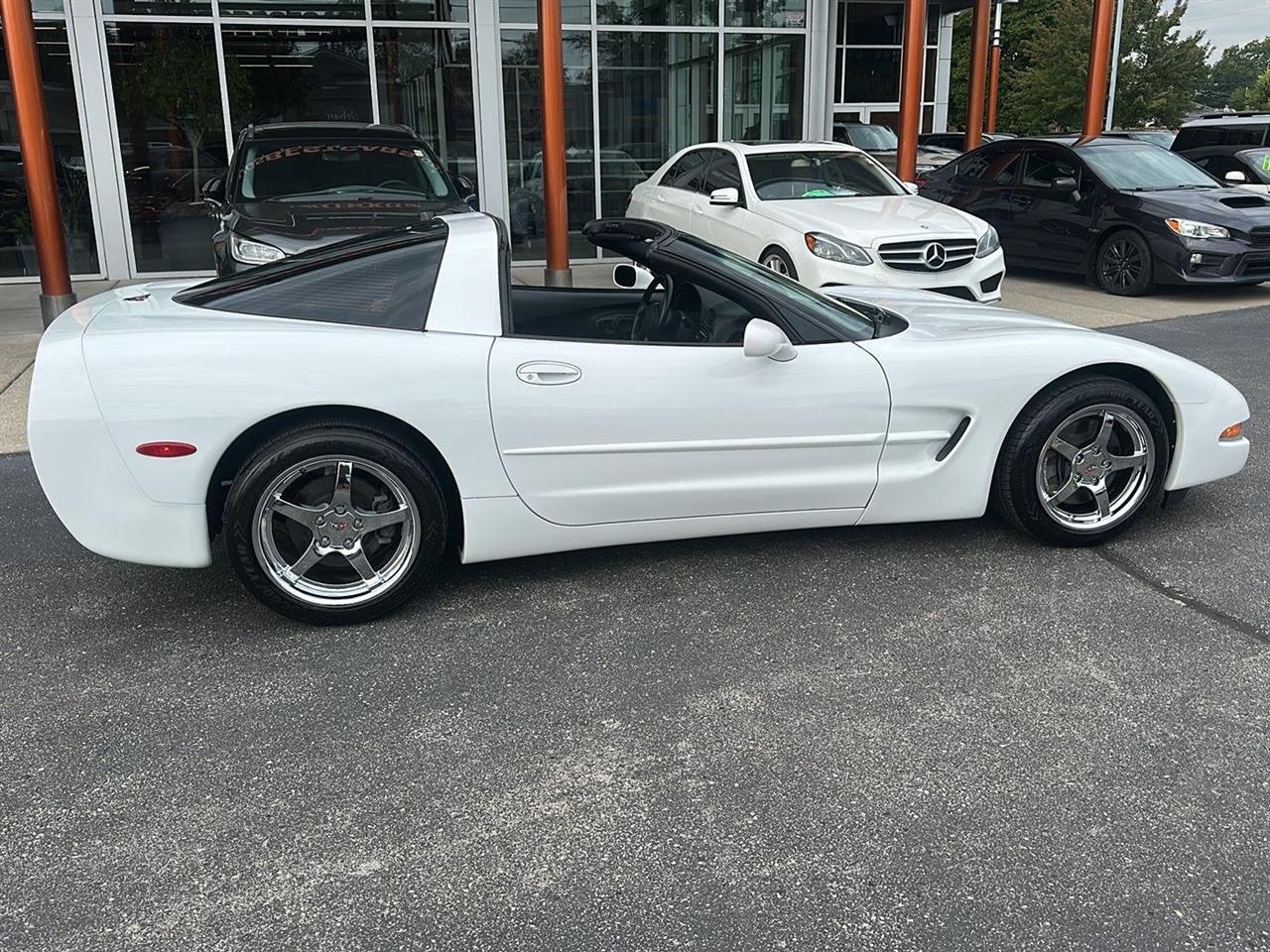 Chevrolet Corvette Coupe 1998