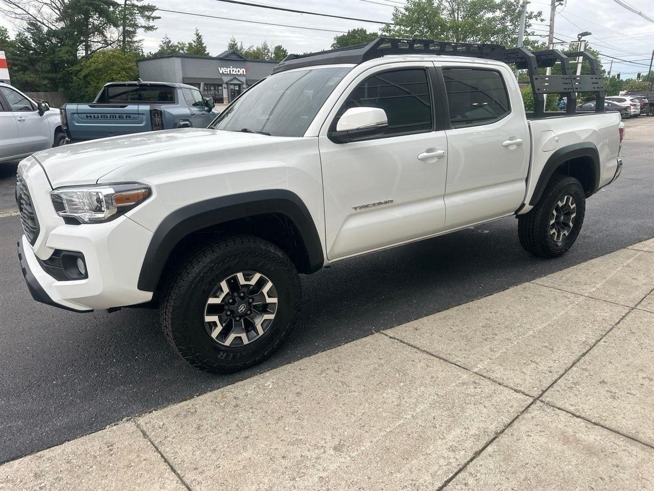 Toyota Tacoma SR5 Double Cab Long Bed V6 6AT 2WD 2023