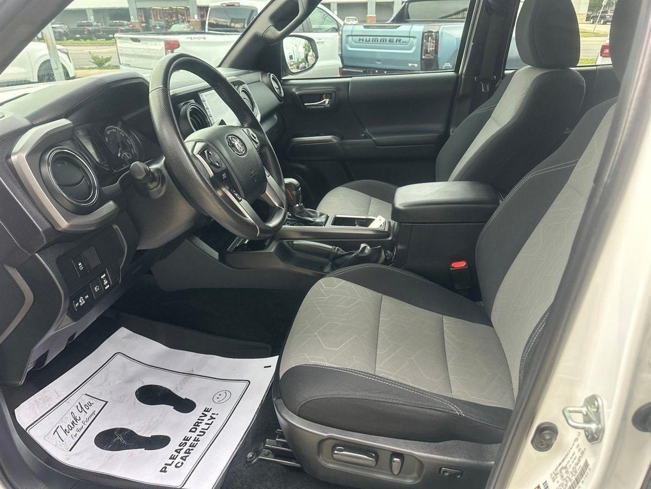 Toyota Tacoma SR5 Double Cab Long Bed V6 6AT 2WD 2023