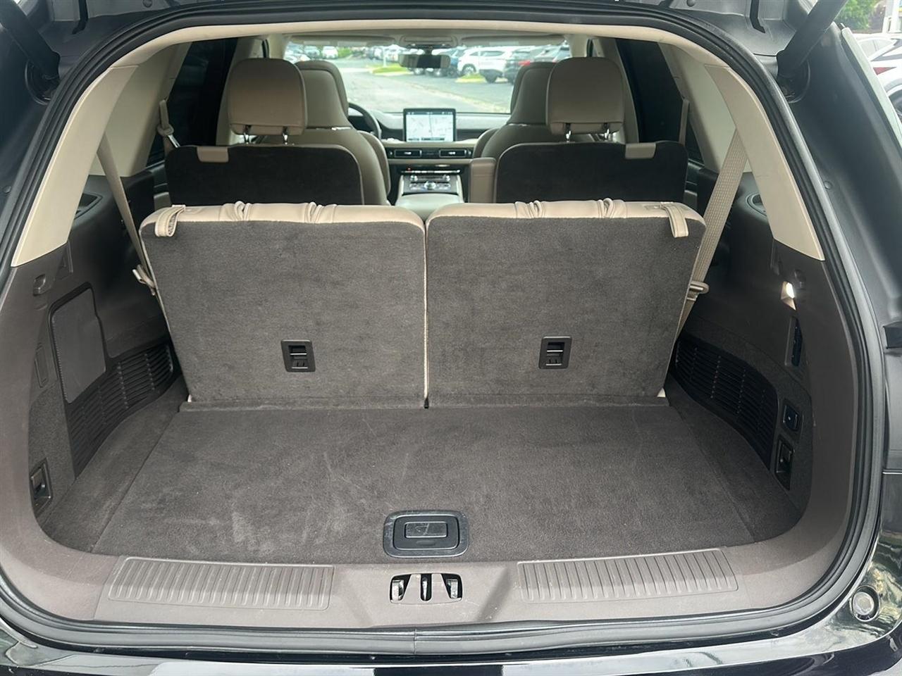 Lincoln Aviator Reserve AWD 2021