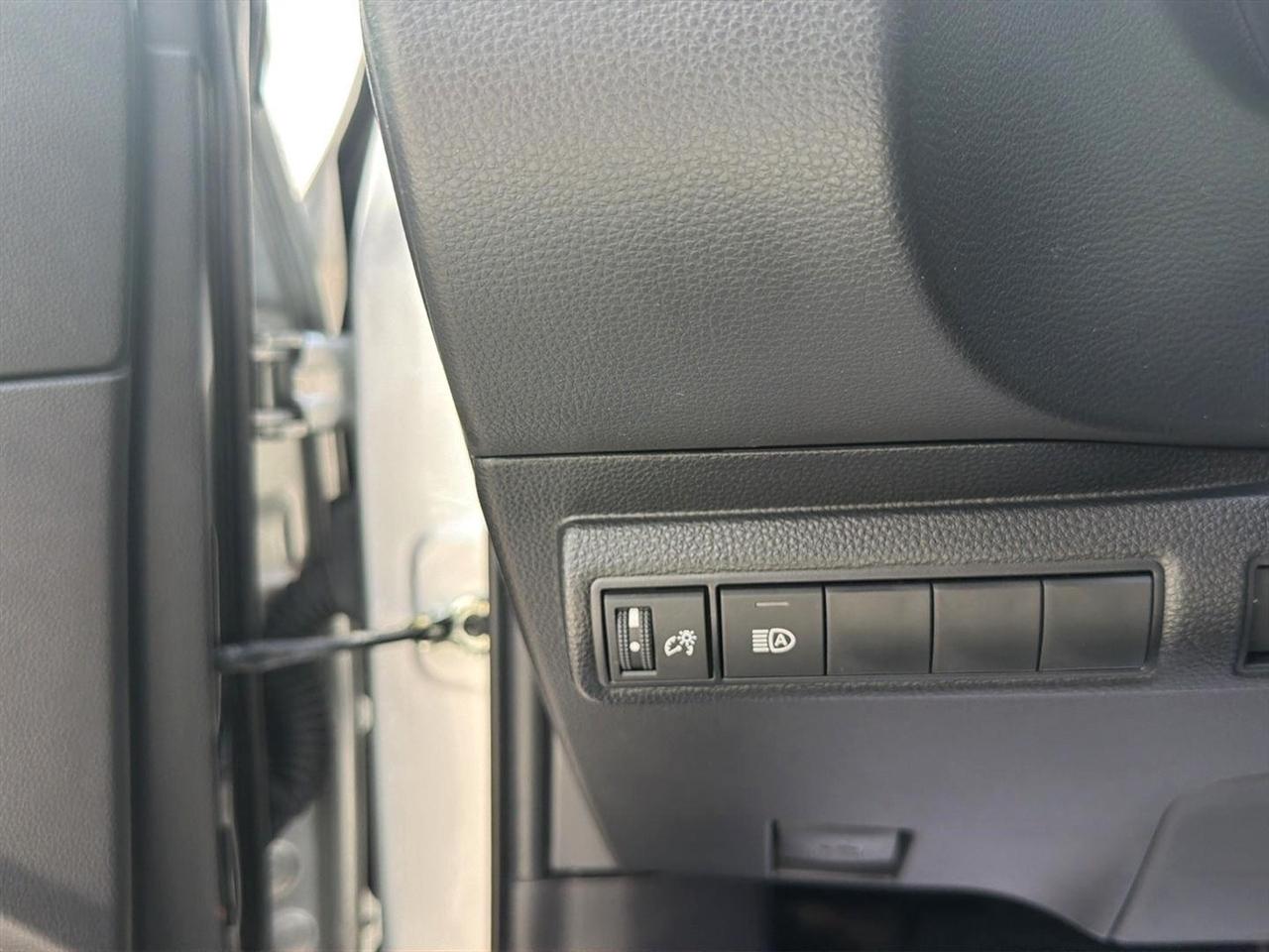 Toyota Corolla Hybrid SE 2025