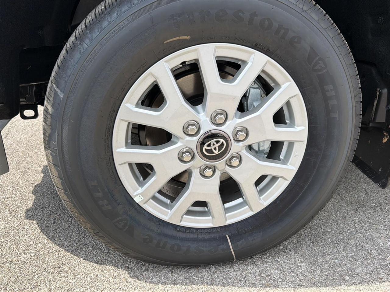 Toyota Tacoma TRD Sport Double Cab 4WD 2026