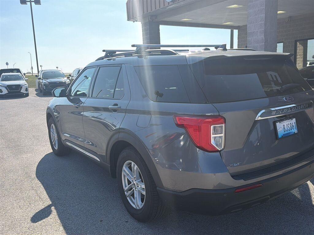 Ford Explorer XLT 2021