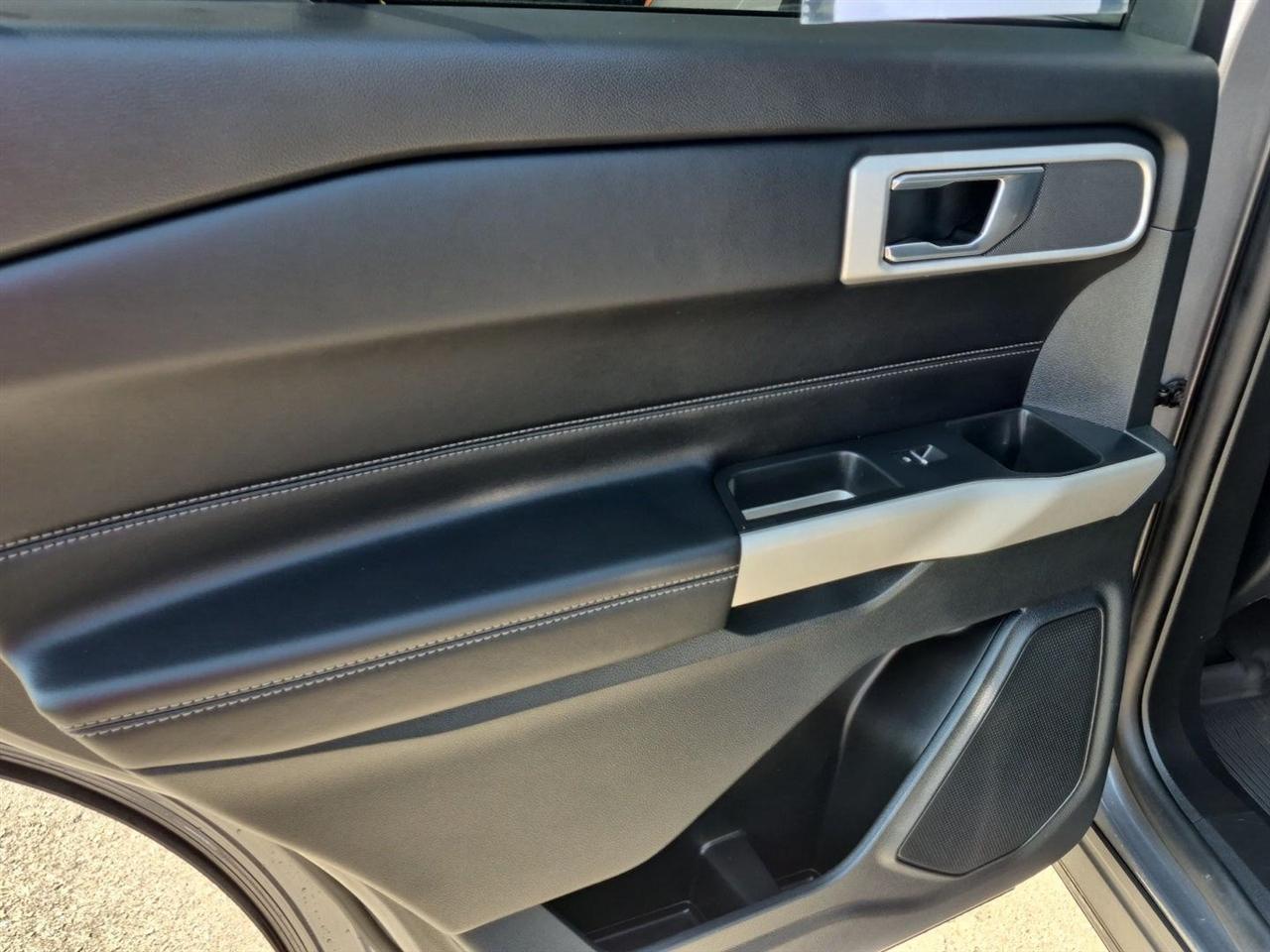 Ford Explorer XLT 2021