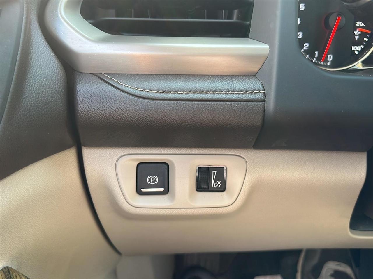 GMC Acadia Denali AWD 2017