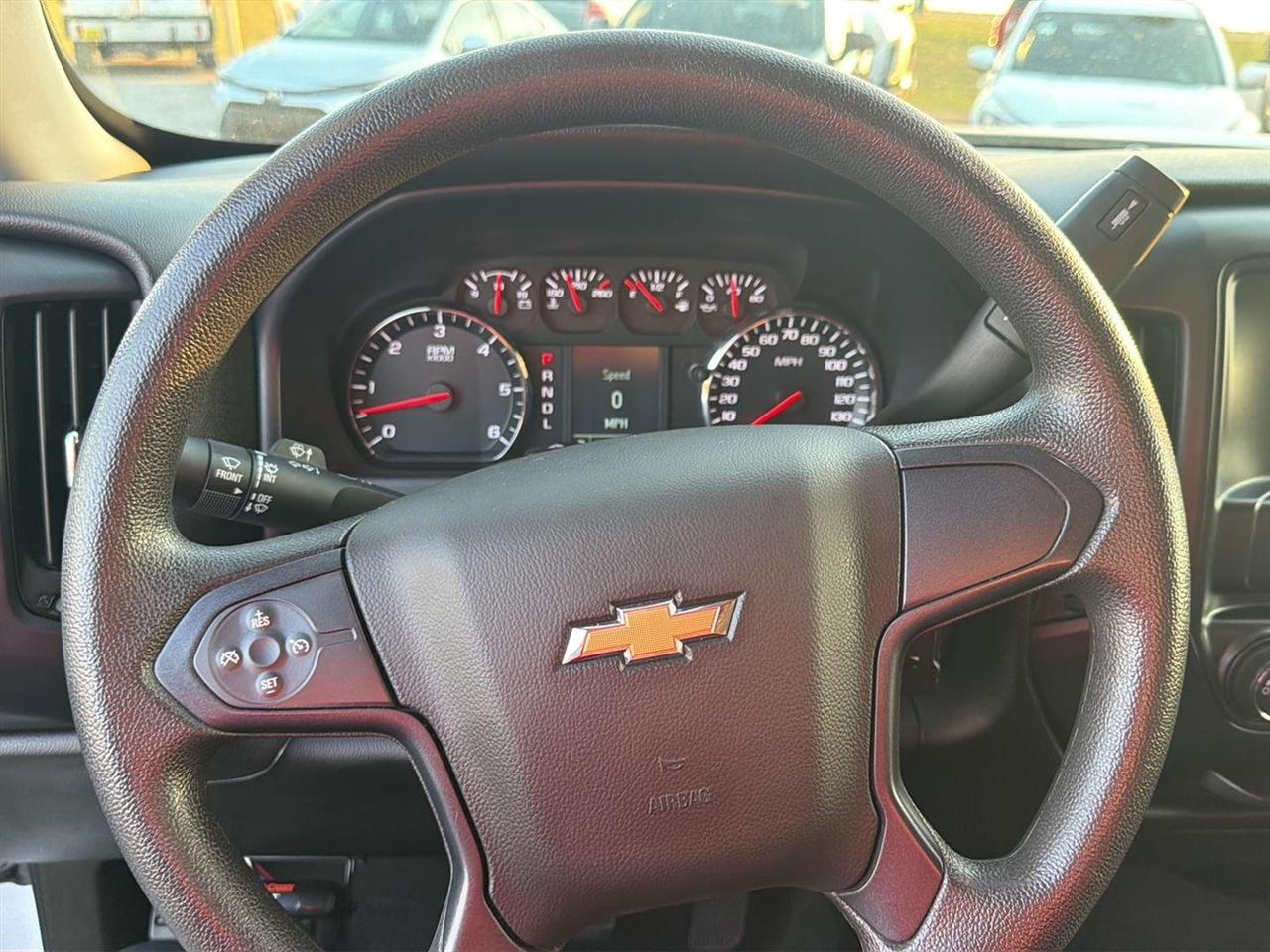 Chevrolet Silverado 1500 Custom Double Cab 4WD 2019