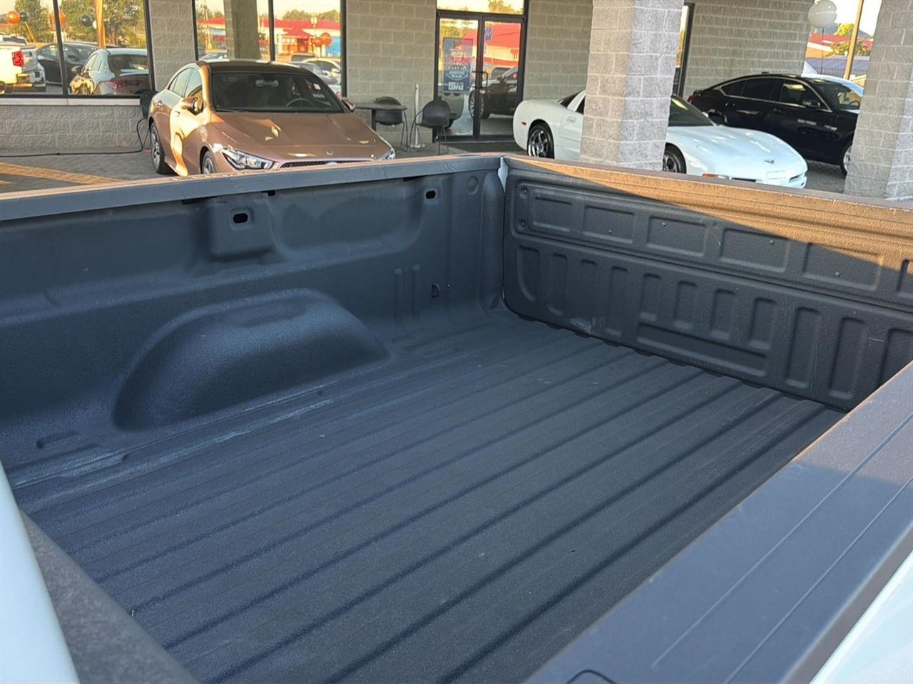 Chevrolet Silverado 1500 Custom Double Cab 4WD 2019