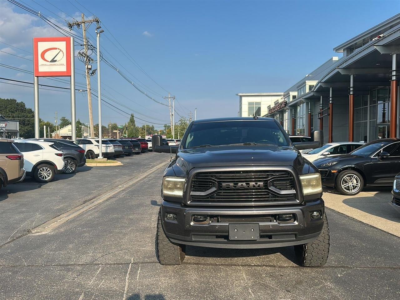 RAM 3500 Laramie Crew Cab LWB 4WD 2018