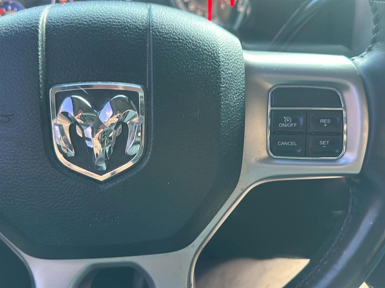 RAM 3500 Laramie Crew Cab LWB 4WD 2018