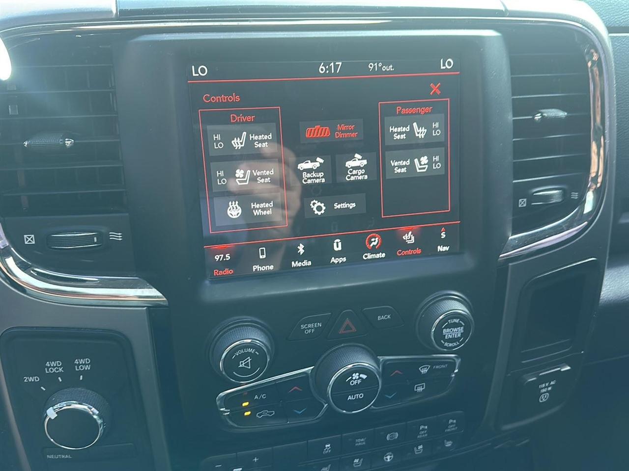 RAM 3500 Laramie Crew Cab LWB 4WD 2018