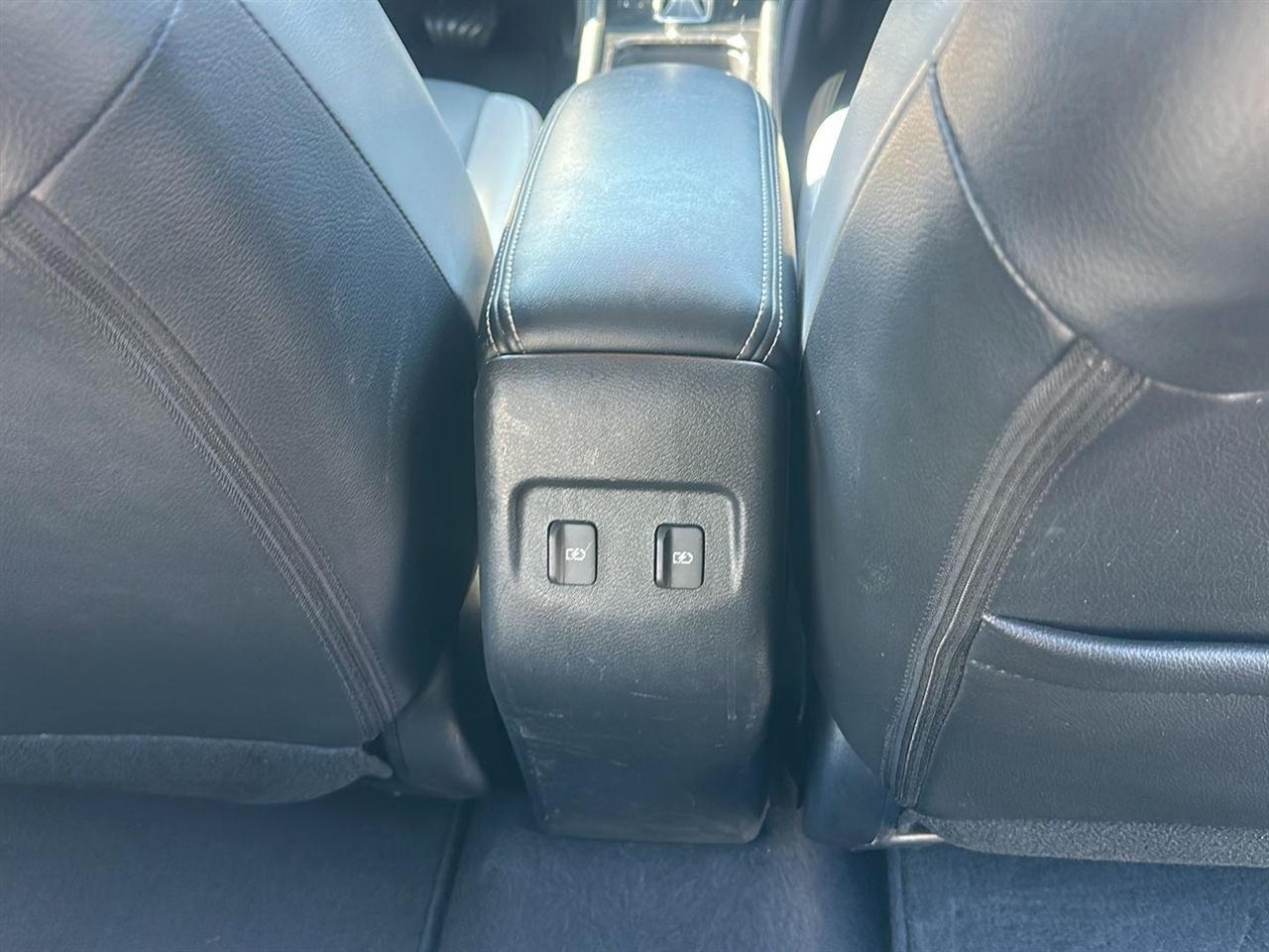 Nissan Kicks SR 2021