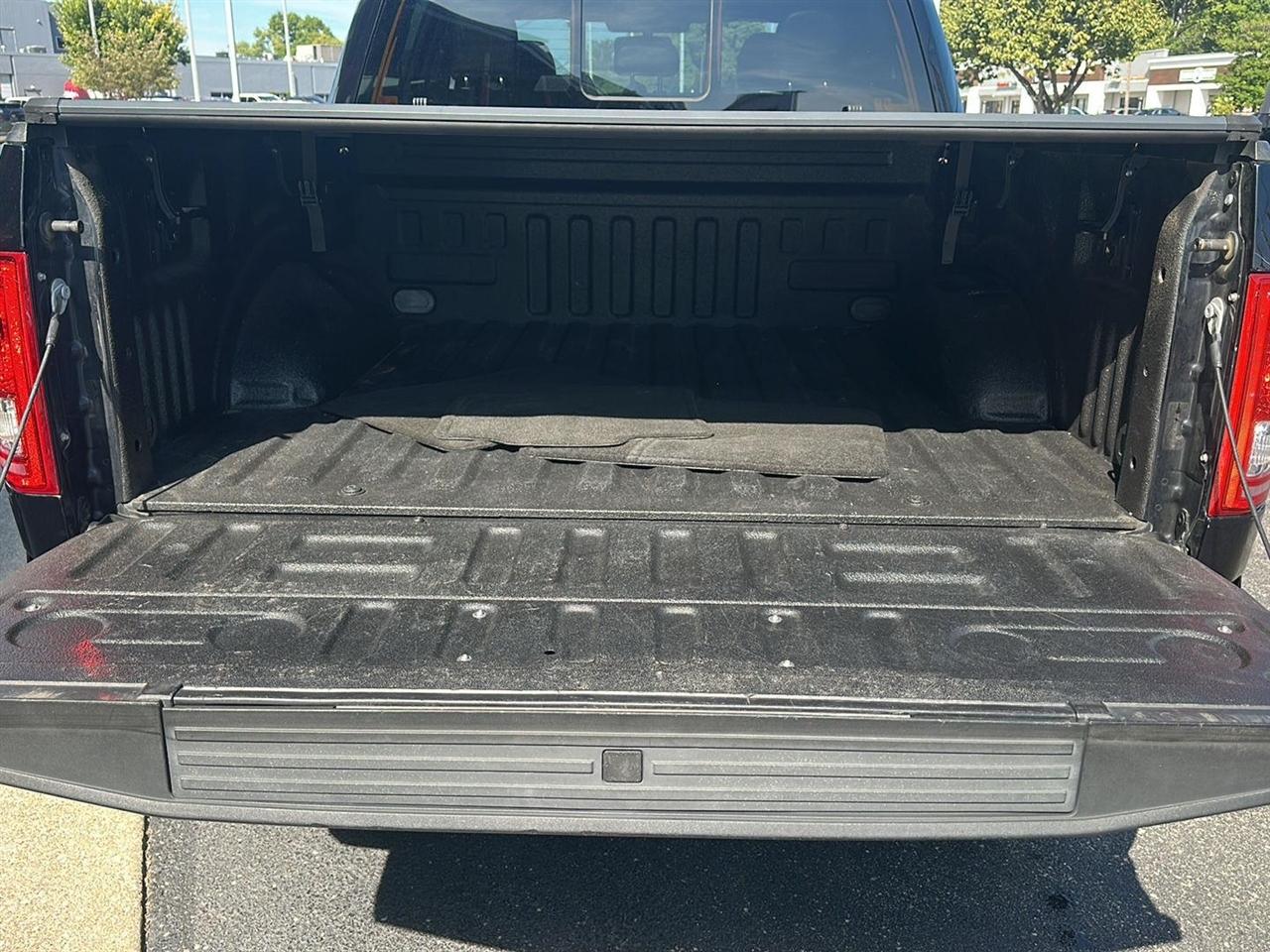 Ford F-150 XLT SuperCrew 5.5-ft. Bed 4WD 2017