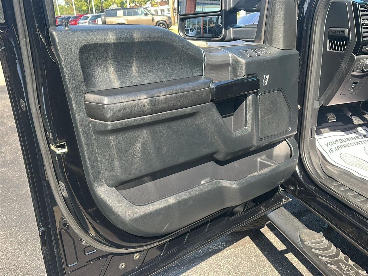 Ford F-150 XLT SuperCrew 5.5-ft. Bed 4WD 2017