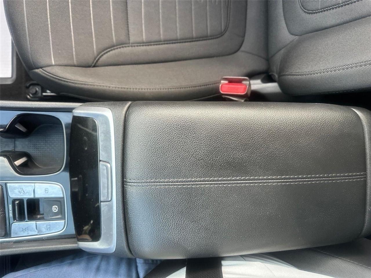 Hyundai Santa Cruz SE AWD 2024