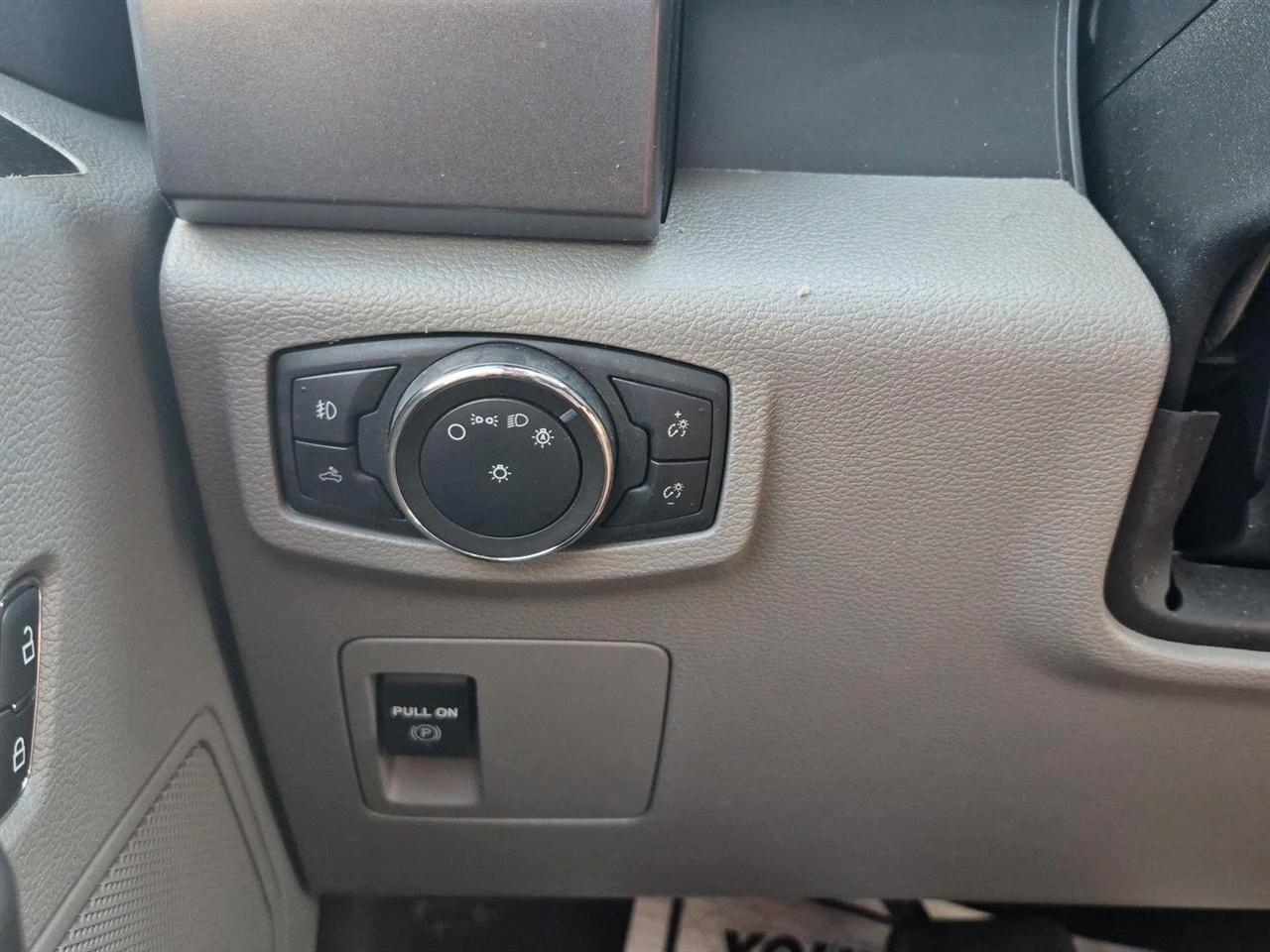 Ford F-150 XLT SuperCab 8-ft. 2WD 2020