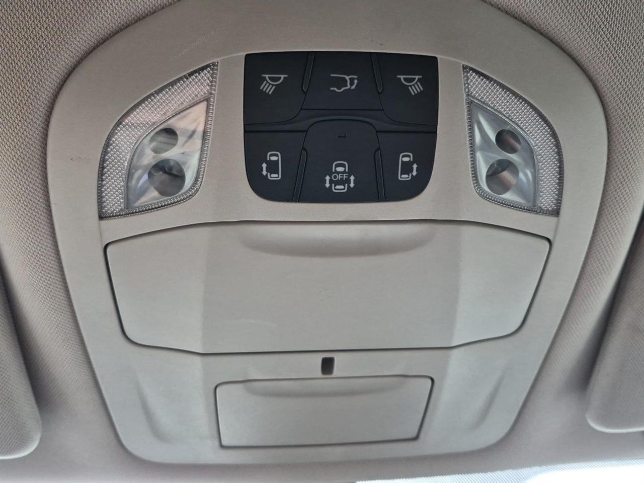 Chrysler Pacifica Touring L 2023