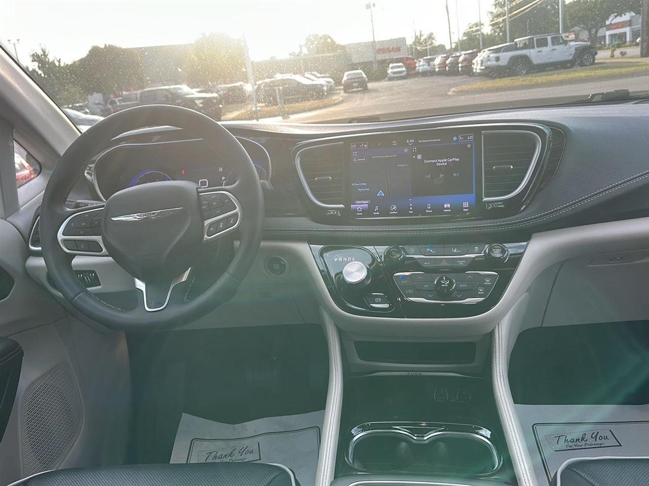 Chrysler Pacifica Limited 2024