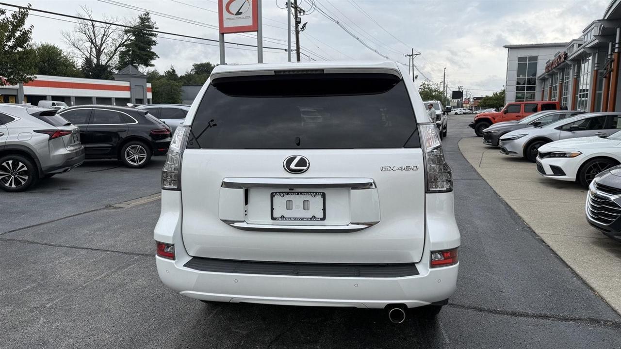 Lexus GX 460 Base 2022