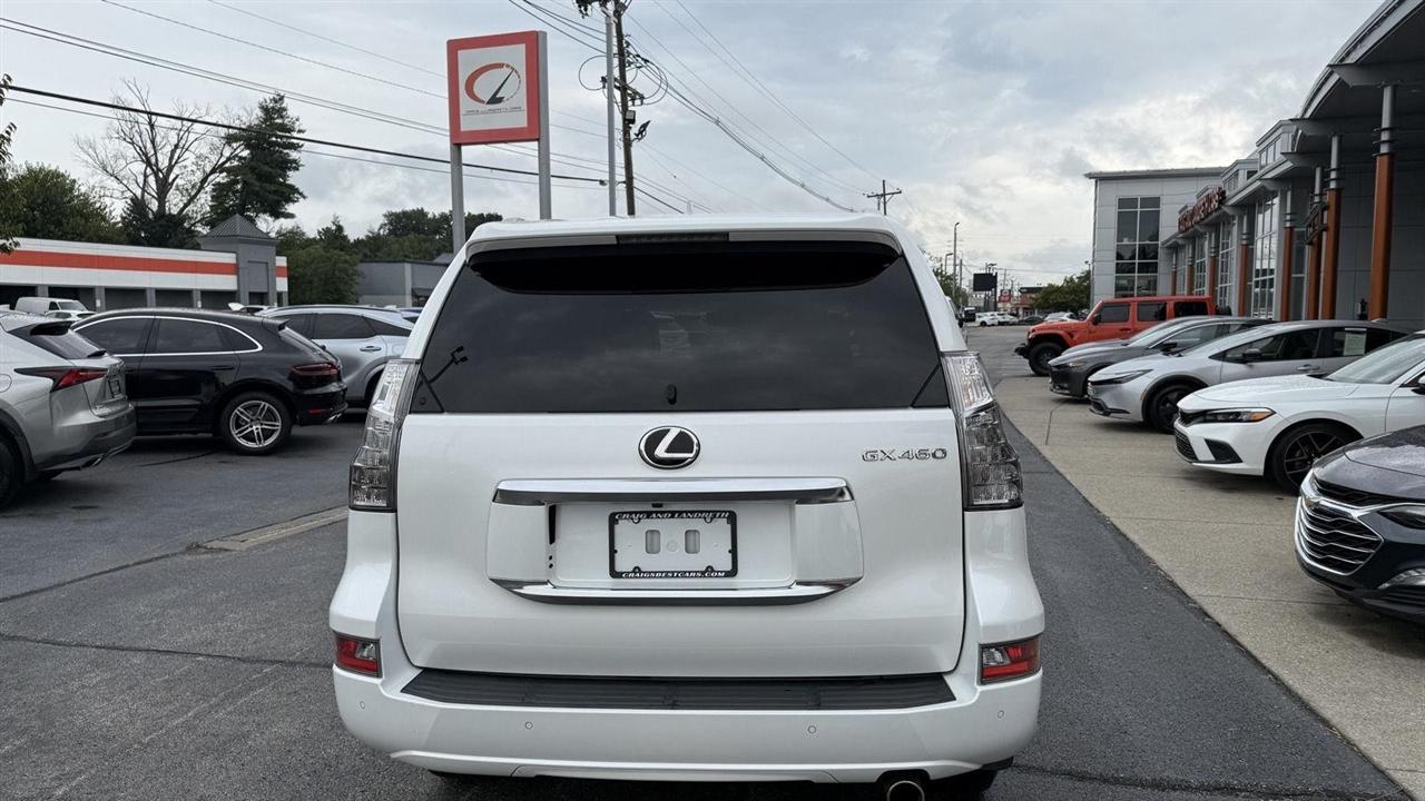 Lexus GX 460 Base 2022