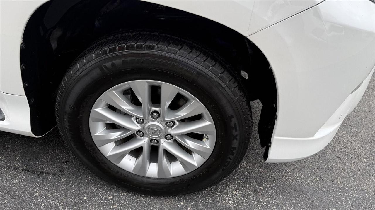 Lexus GX 460 Base 2022