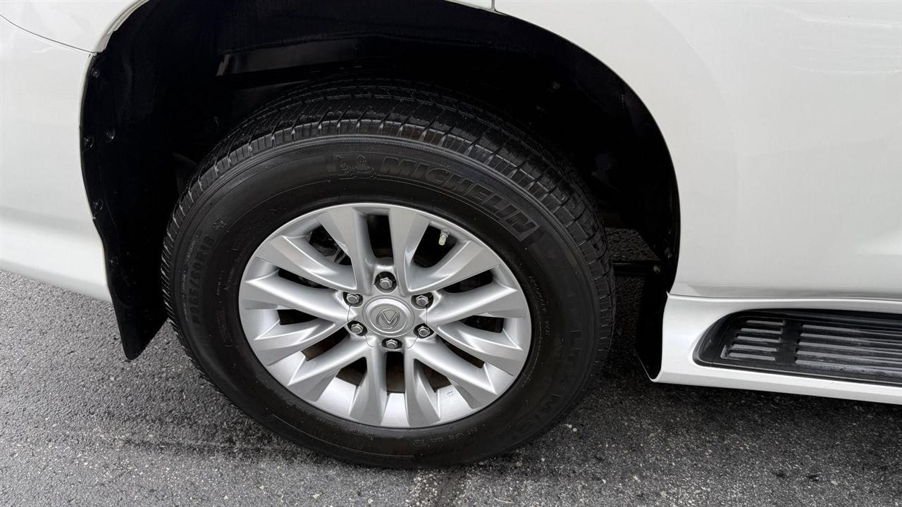 Lexus GX 460 Base 2022
