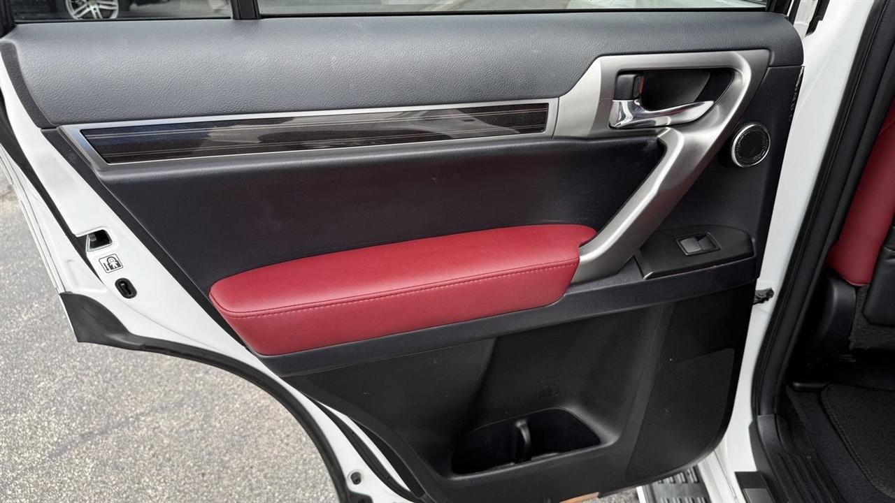 Lexus GX 460 Base 2022