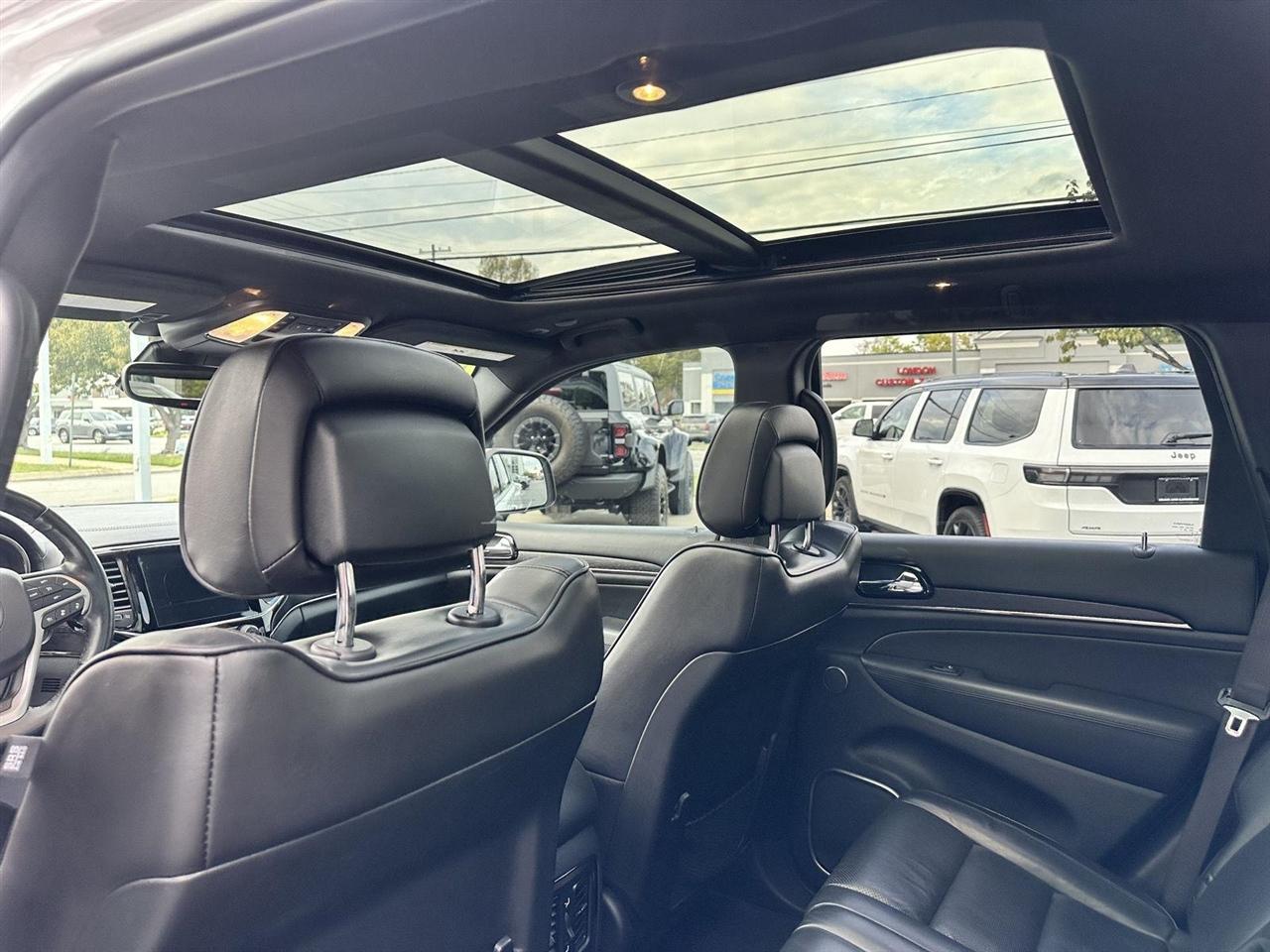 Jeep Grand Cherokee Overland 4WD 2020