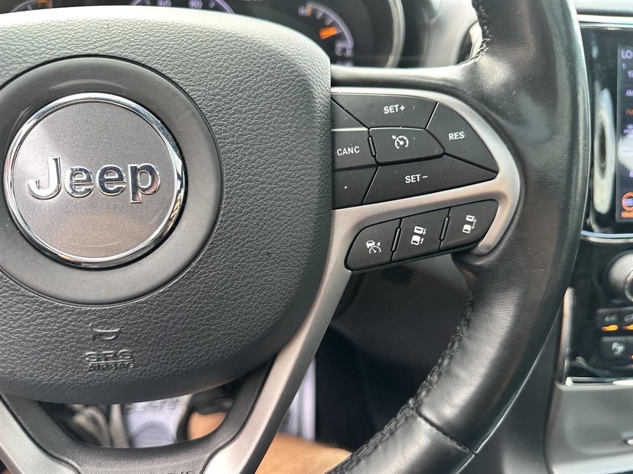Jeep Grand Cherokee Overland 4WD 2020