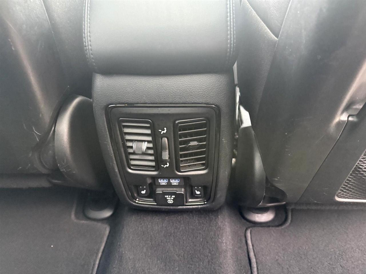 Jeep Grand Cherokee Overland 4WD 2020