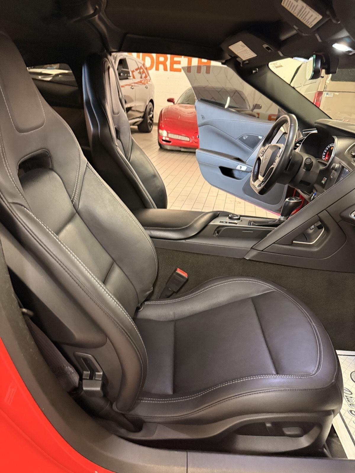 Chevrolet Corvette 1LT Coupe Automatic 2017