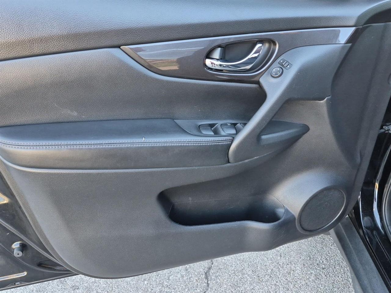 Nissan Rogue S 2WD 2018
