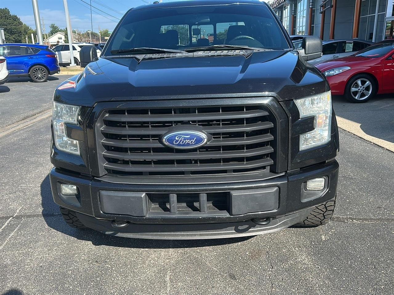 Ford F-150 XLT SuperCrew 6.5-ft. Bed 4WD 2015