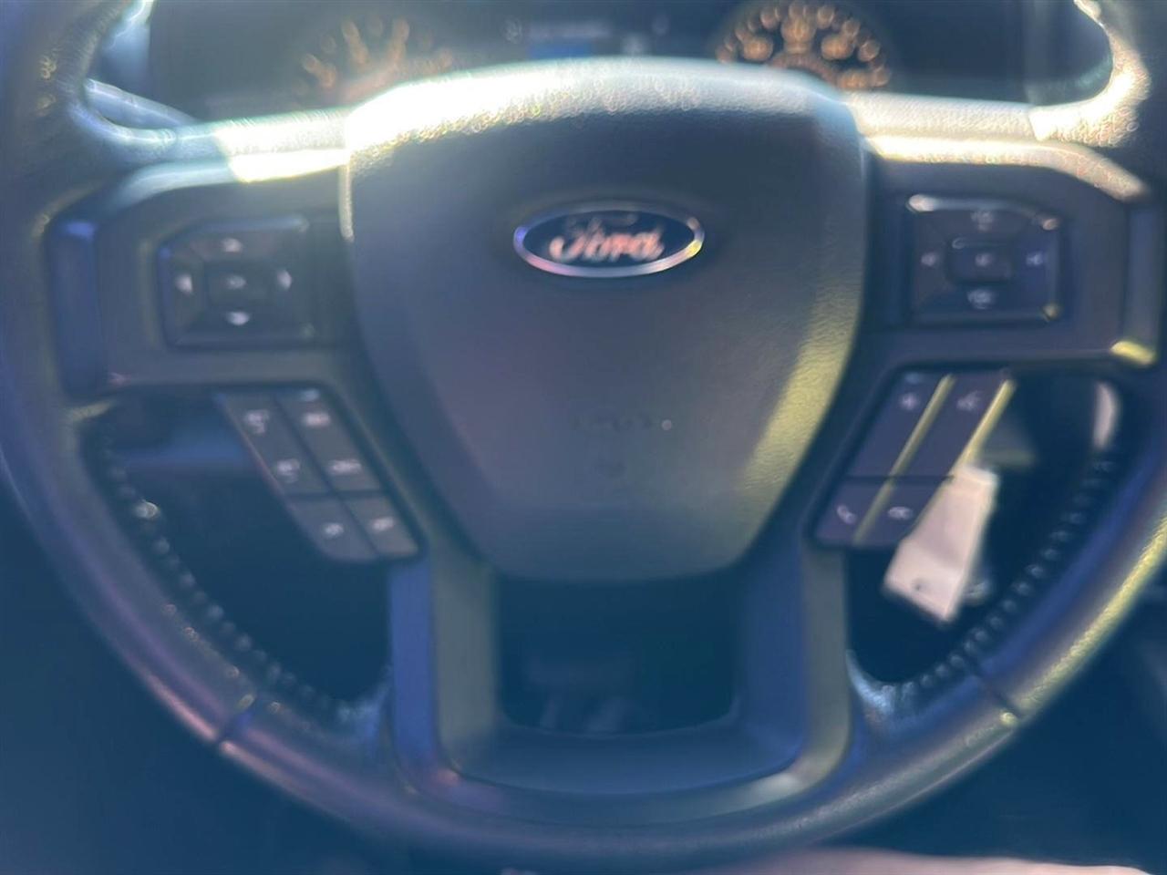 Ford F-150 XLT SuperCrew 6.5-ft. Bed 4WD 2015
