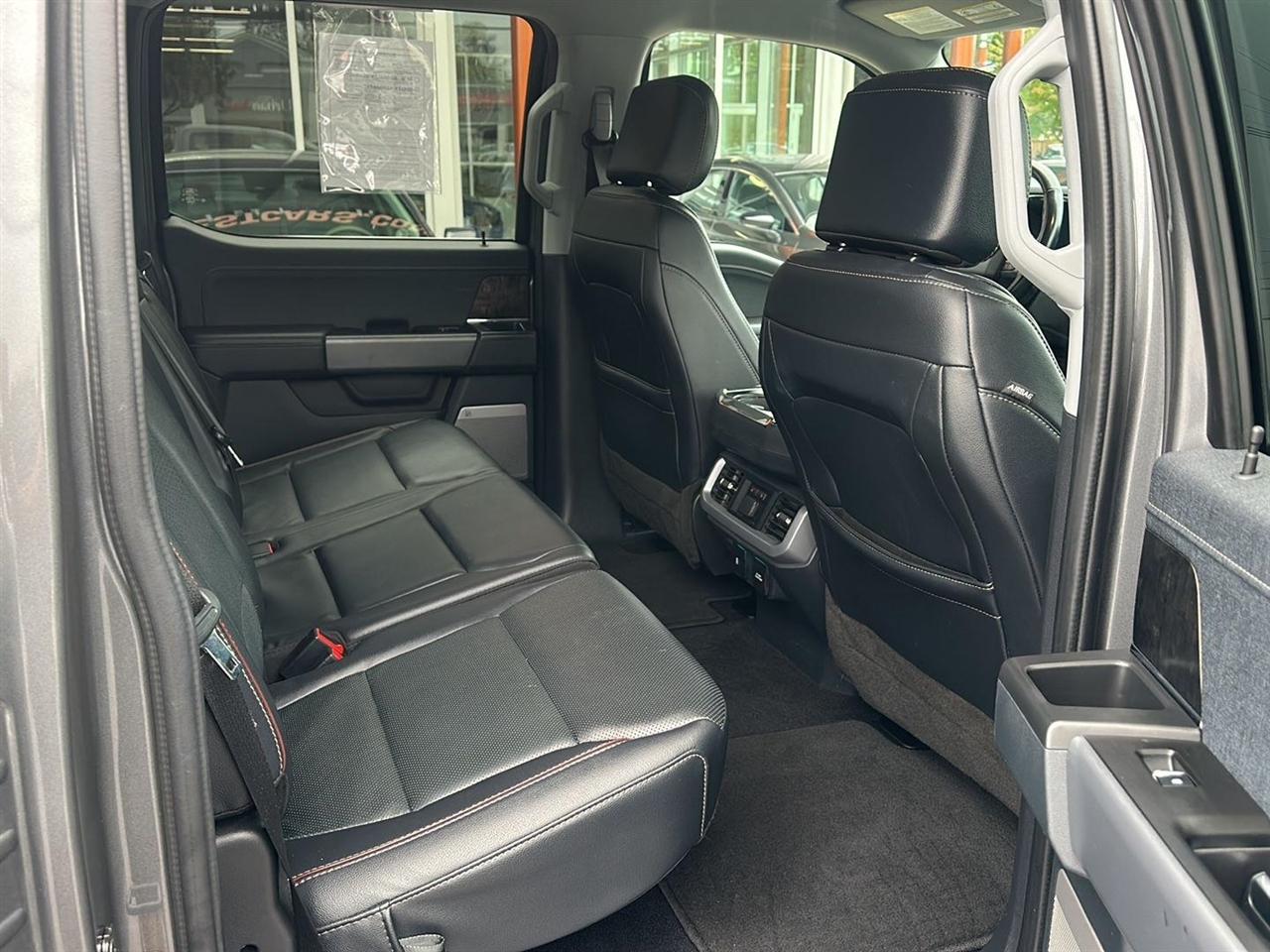 Ford F-150 Lariat SuperCrew 5.5-ft. Bed 4WD 2023