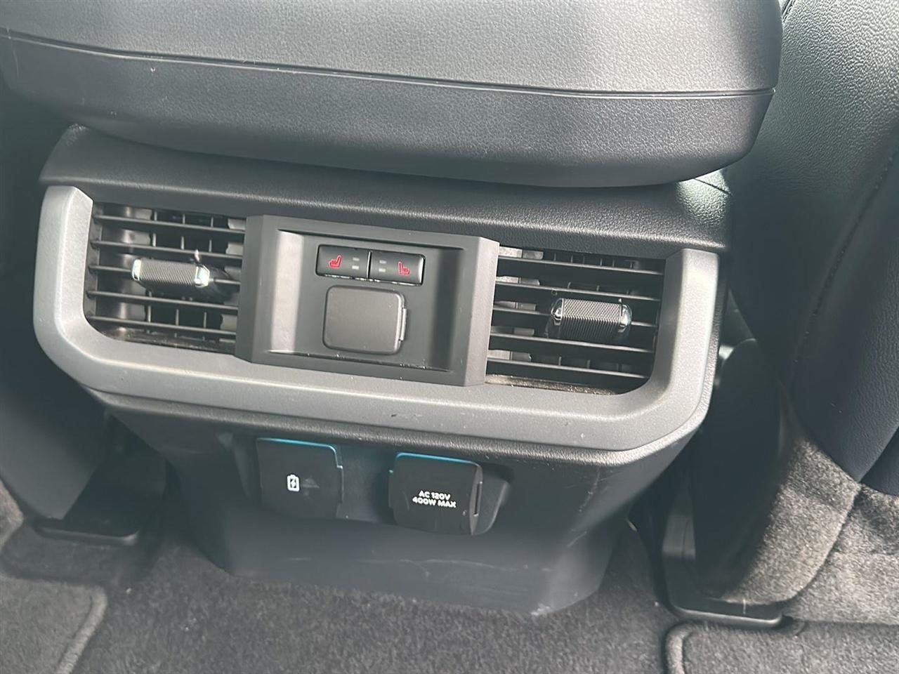 Ford F-150 Lariat SuperCrew 5.5-ft. Bed 4WD 2023