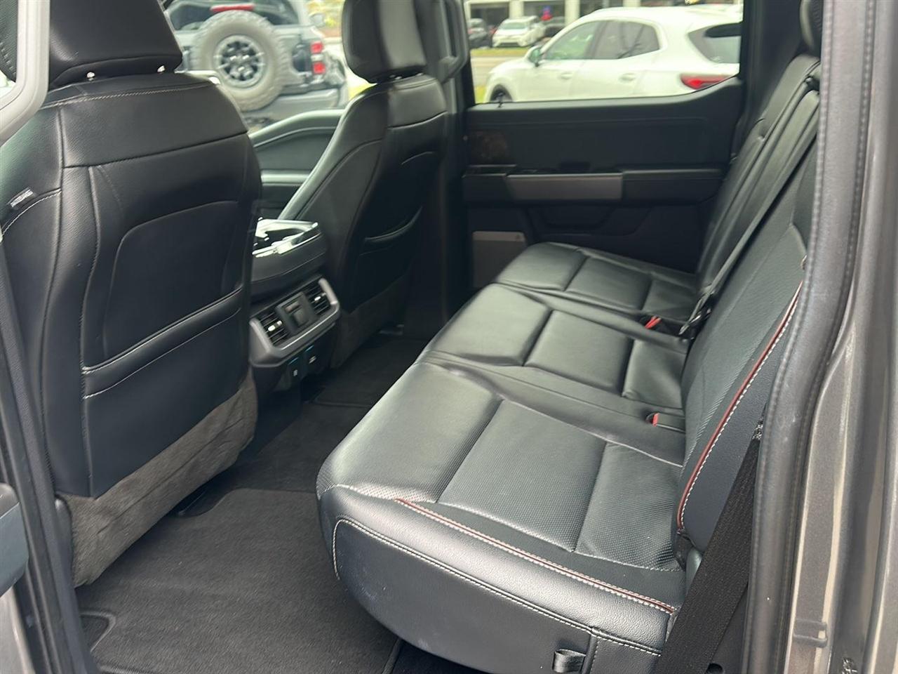 Ford F-150 Lariat SuperCrew 5.5-ft. Bed 4WD 2023