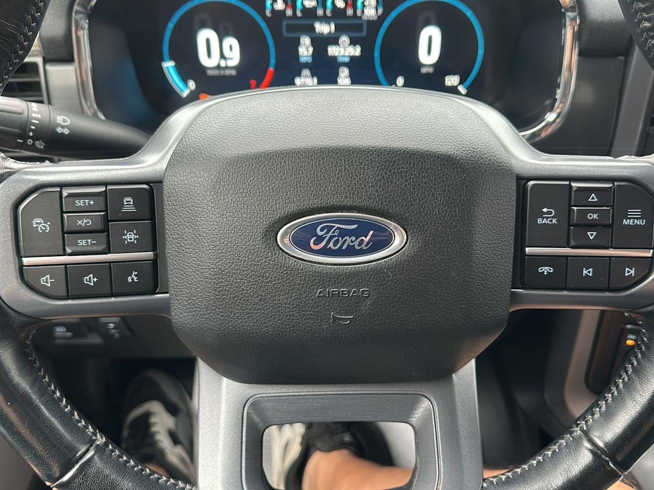 Ford F-150 Lariat SuperCrew 5.5-ft. Bed 4WD 2023
