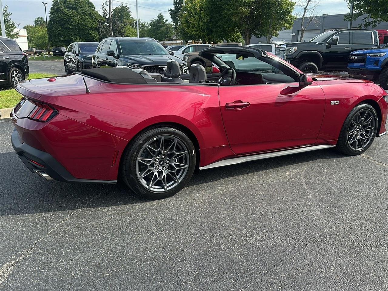 Ford Mustang GT Premium Convertible 2025